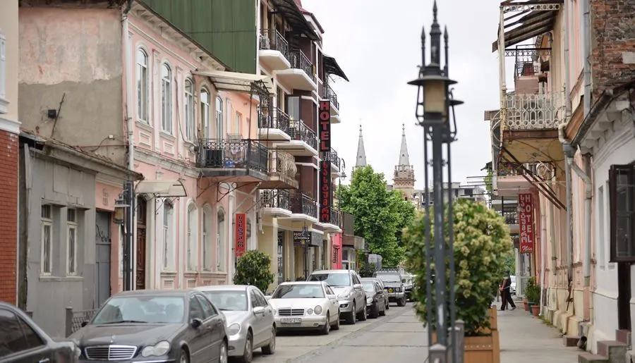 Golden Fish — Photo 7