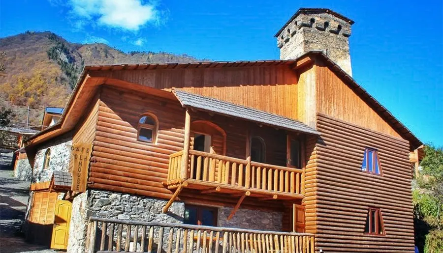ძველი სახლი — ფოტო 4