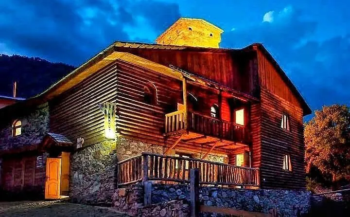ძველი სახლი — ფოტო 14