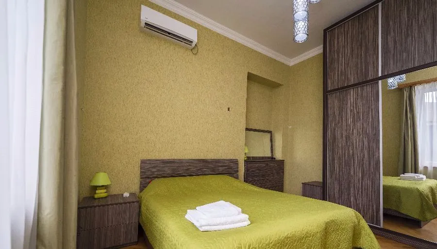 Green House Telavi — Photo 25
