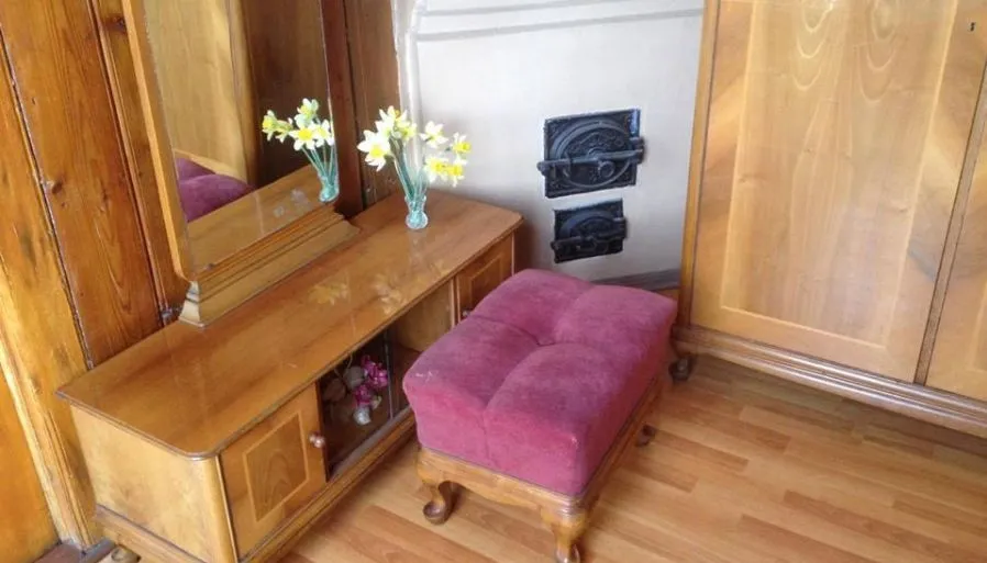 Old House — Photo 11