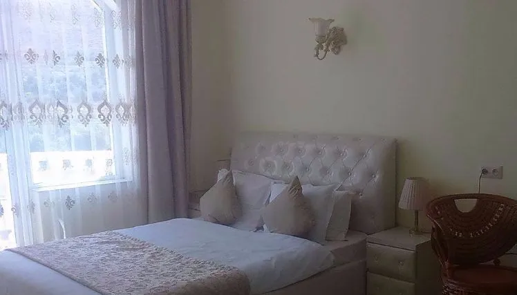 White Palace — Photo 39