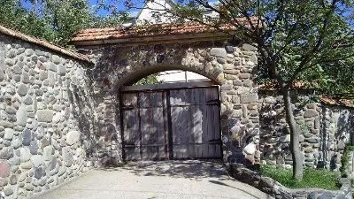 ჩემთან ქართულ ოჯახში