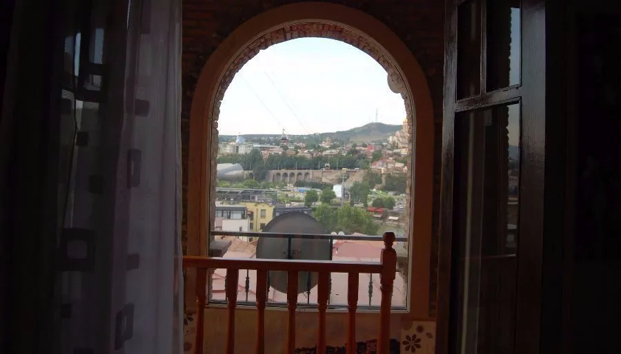 TBILISI HOUSE — Photo 12