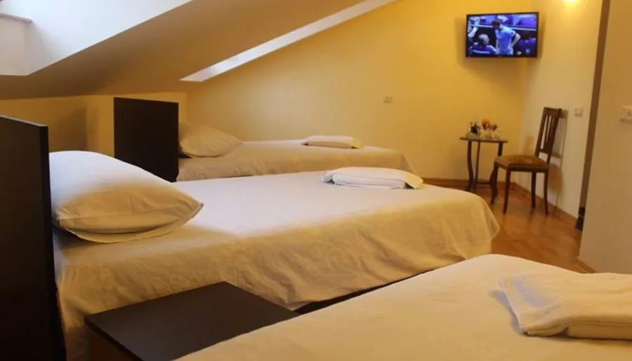 My Warm Guesthouse — Photo 16