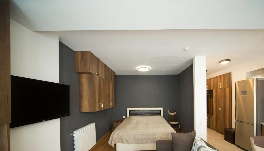 Luxe Apartments — Photo 14