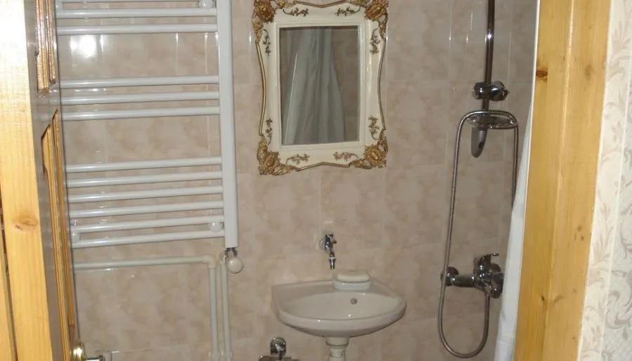 Paata's apartment in Old Tbilisi — Photo 6