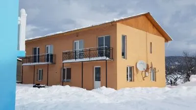 Sandro Papa's Apartments — Photo 6