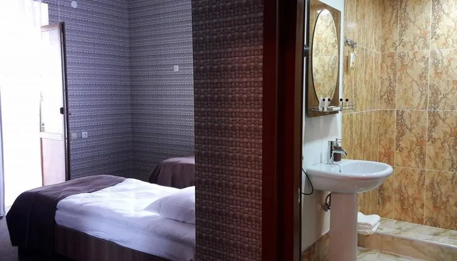 Wine house & L'Auberge Dadianebi — Photo 41