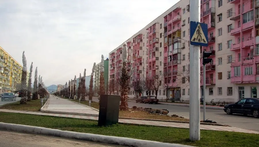 თანამედროვე აპარტამენტი — ფოტო 1